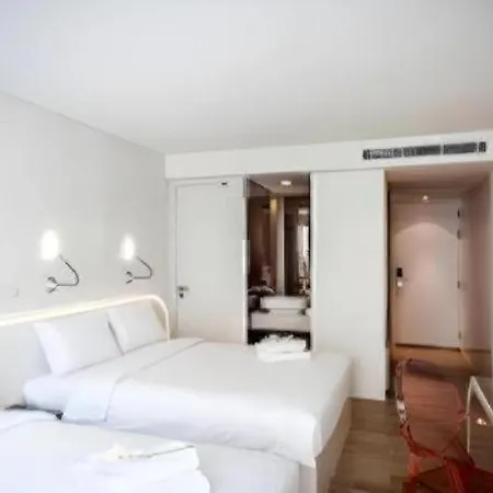 Mood Hotel 3*
