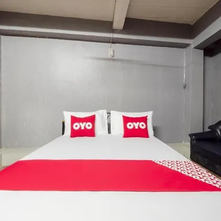 Oyo 1066 Encore Sea Side Hotel Pattaya