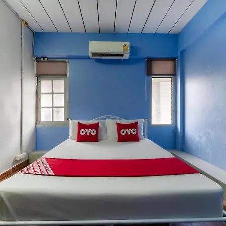 Hotel Oyo 1066 Encore Sea Side 2*
