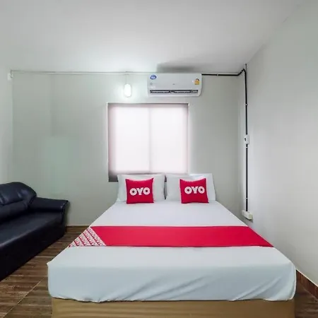 Oyo 1066 Encore Sea Side Pattaya