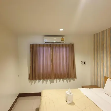 Naza Orchid Hotel Pattaya