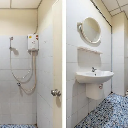 Hotel Oyo 1125 Chokdee 2*