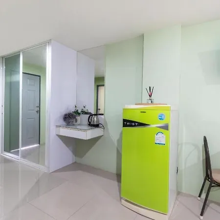 โรงแรม V Place
