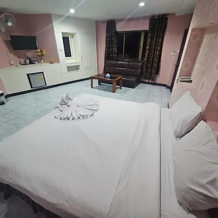 Nine Blue Boutique Hotel
