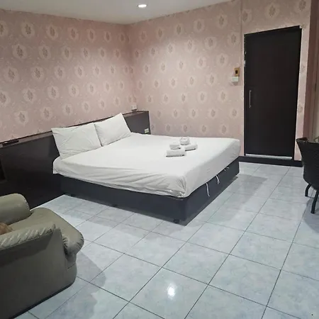 Nine Blue Boutique Pattaya