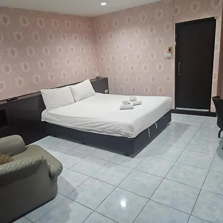 Hotel Nine Blue Boutique