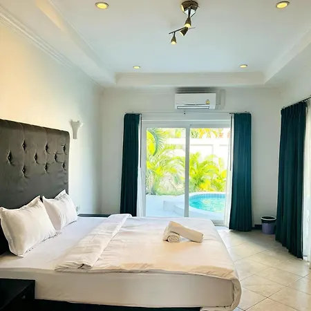 Majestic Seaside Private *