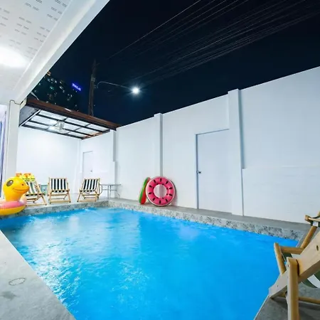 3 Bedroom Pool Royal Park Village