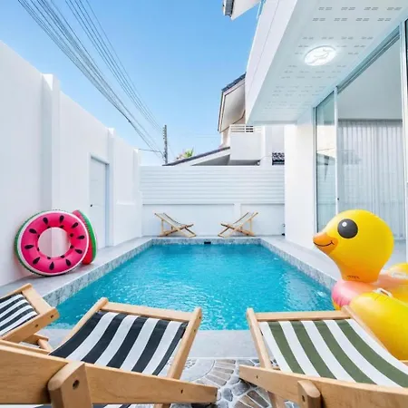 Villa 3 Bedroom Pool Royal Park Village