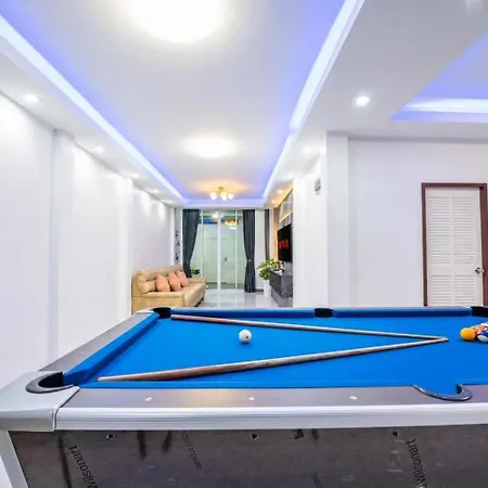 Villa 3 Bedroom Pool Royal Park Village *