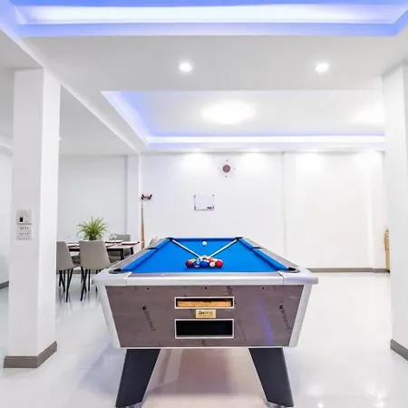 3 Bedroom Pool Royal Park Village *
