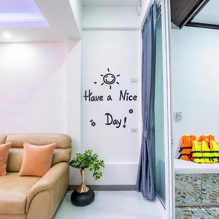 Villa 3 Bedroom Pool Royal Park Village