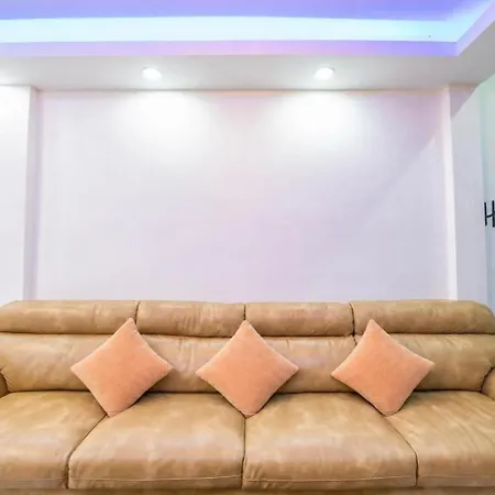 Villa 3 Bedroom Pool Royal Park Village Pattaya