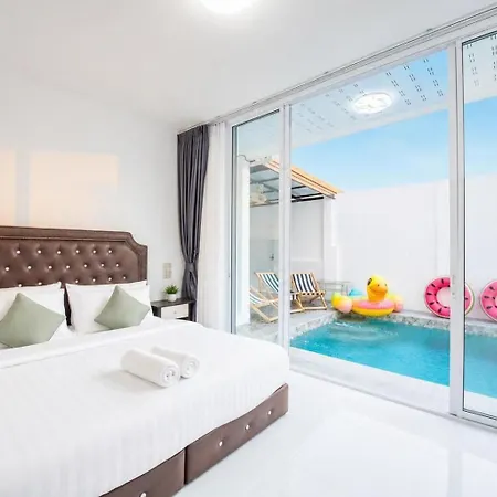 3 Bedroom Pool Royal Park Village *
