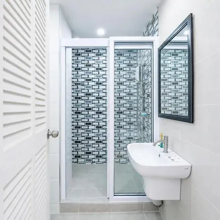 3 Bedroom Pool Royal Park Village * Pattaya