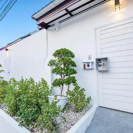 3 Bedroom Pool Royal Park Village * Pattaya