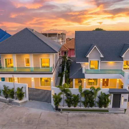 New 2024 - Two Compound - 9br - Two Pools