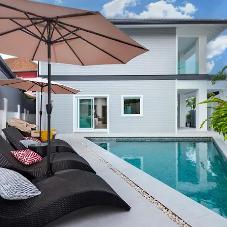 Villa New 2024 - Two Compound - 9br - Two Pools Pattaya