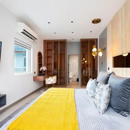 New 2024 - Two Compound - 9br - Two Pools Villa *