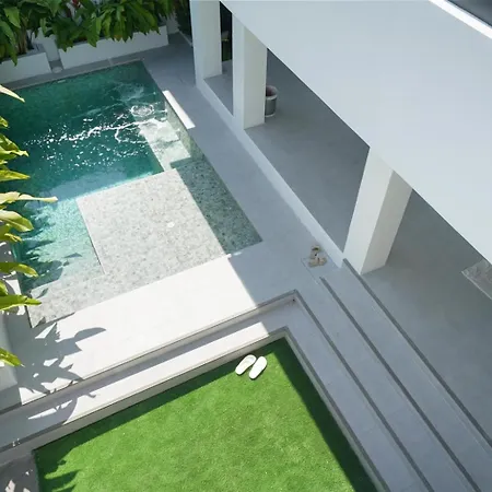 New 2024 - Two Compound - 9br - Two Pools