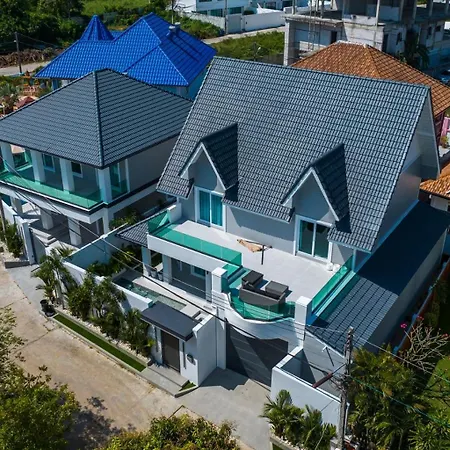 New 2024 - Two Compound - 9br - Two Pools * Pattaya