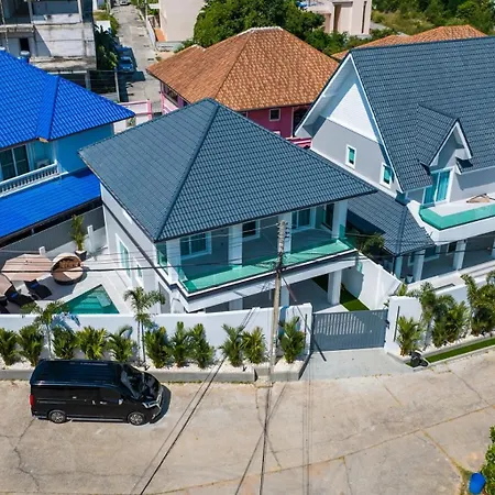 New 2024 - Two Compound - 9br - Two Pools * Pattaya