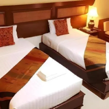 Phuphaya 4*