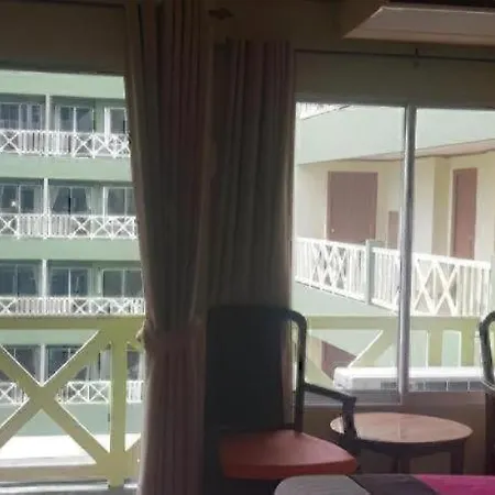 Resort Phuphaya 4*