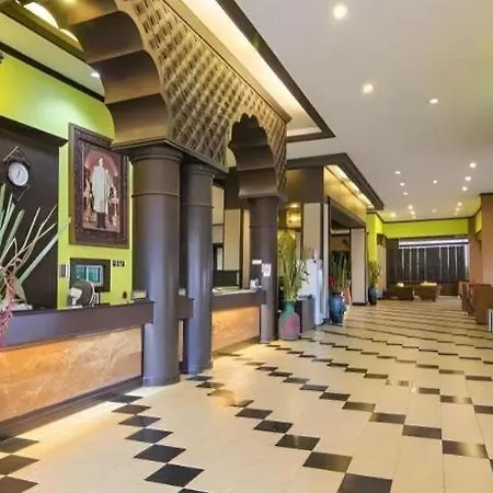 Resort Phuphaya 4*