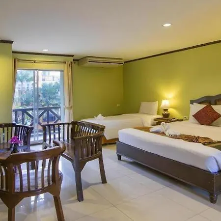 Phuphaya Resort Pattaya