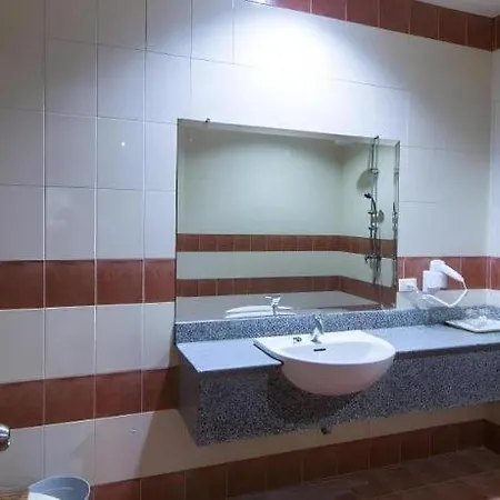 Resort Phuphaya 4*