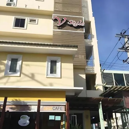V Style North Hotel 3*