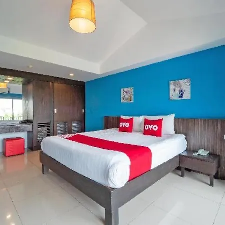 Oyo 75367 Ud Hotel 3*