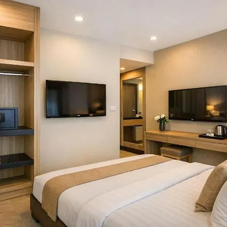 A7 Hotel 3*