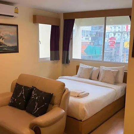 Hotel A7 3*