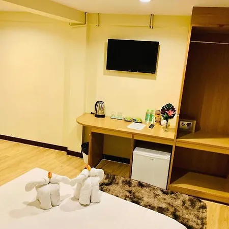 A7 Hotel 3*