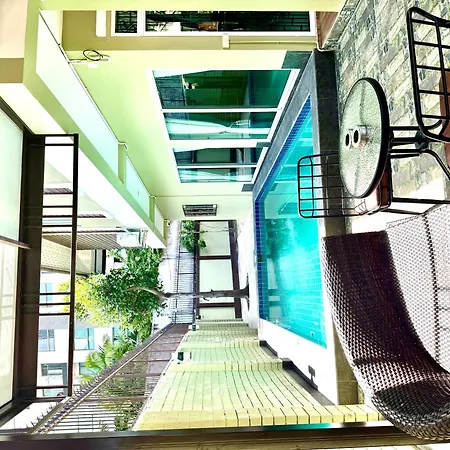 Warisa Happy Pool Near *