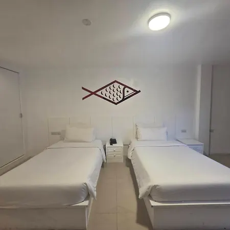 Hotel Arawana Express North 3*