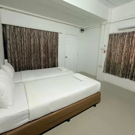 Central Pattaya Hostel *