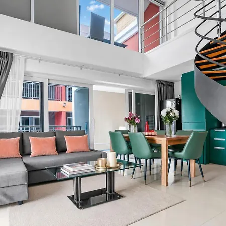 Apartment Luxurious Penthouse