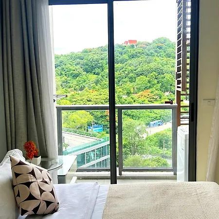 Unixx Sea View อพาร์ทเม้น Pattaya