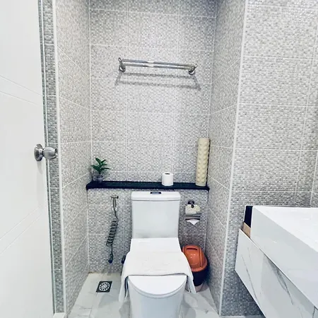 Dday Luxury By D-eco Wellness Centre