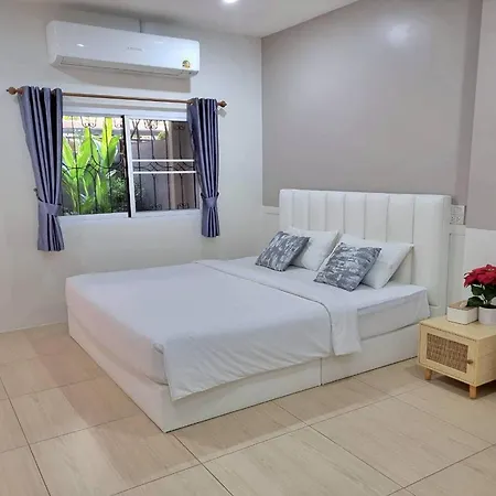 Dad N Mom's House By Thongnak Apartment Pattaya