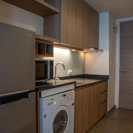 Zire Wongamat By Silqstay V Apartment