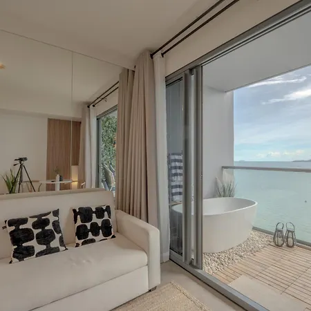 Apartment Zire Wongamat By Silqstay V