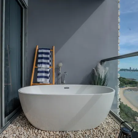 Zire Wongamat By Silqstay V Apartment Pattaya