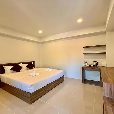 Skyla Boutique โรงแรม Pattaya