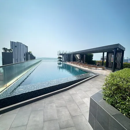 The Base * Pattaya