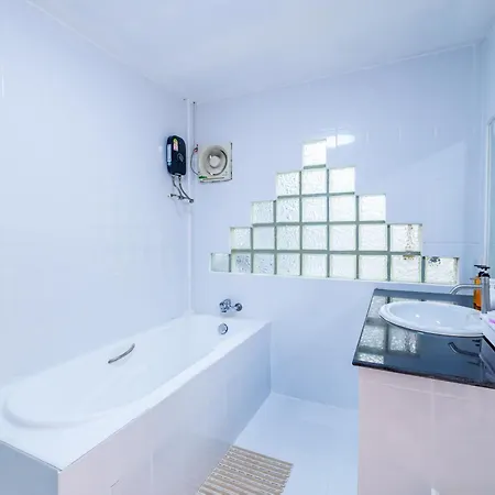 Rk-3br Group Getaway-10 Min To Walking Street & Holiday home *