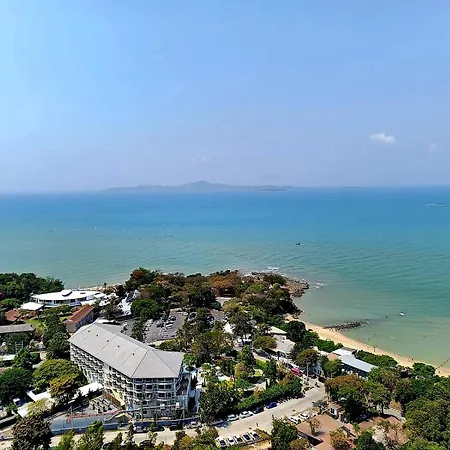 Ocean View In Andromeda Seaview Phratamnak Hill Apartment Pattaya